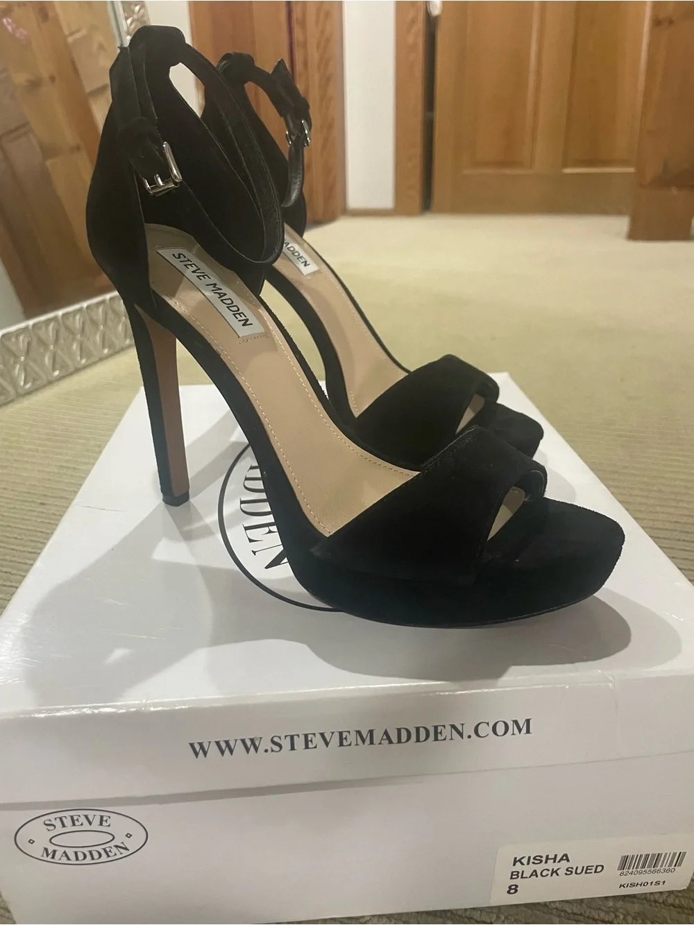 Steve Madden chic steve